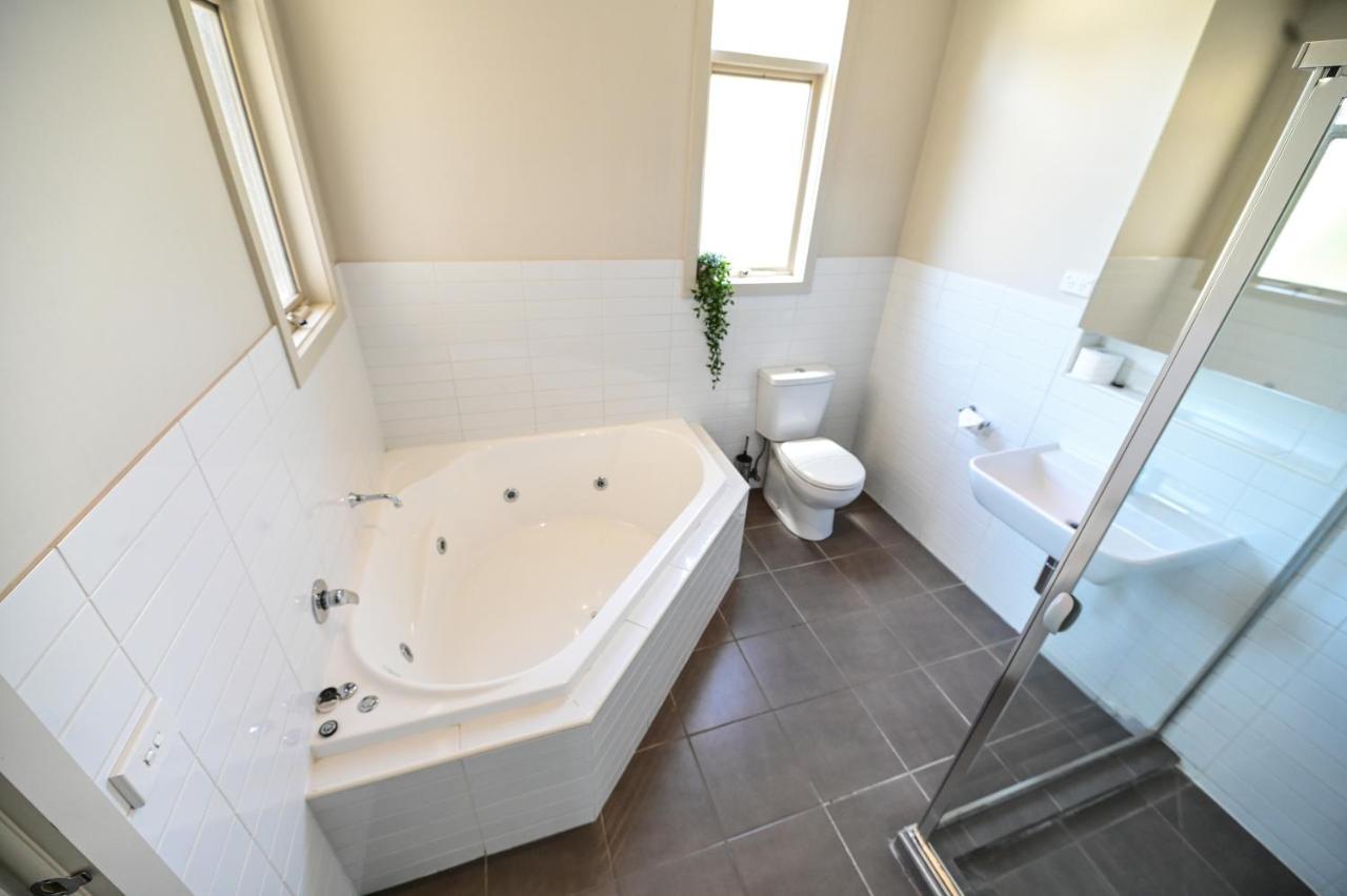 Central Shepparton Apartments Bagian luar foto
